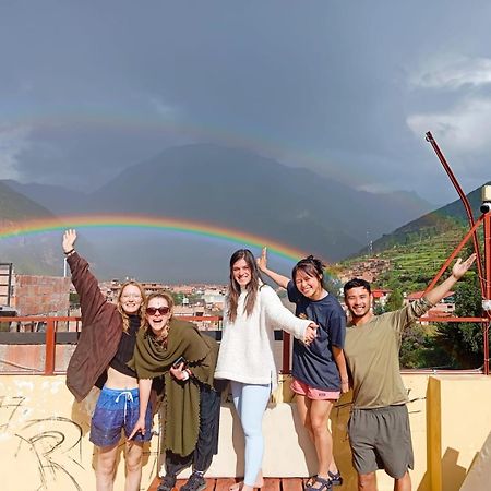 El Parche Rutero Hostel ピサック エクステリア 写真