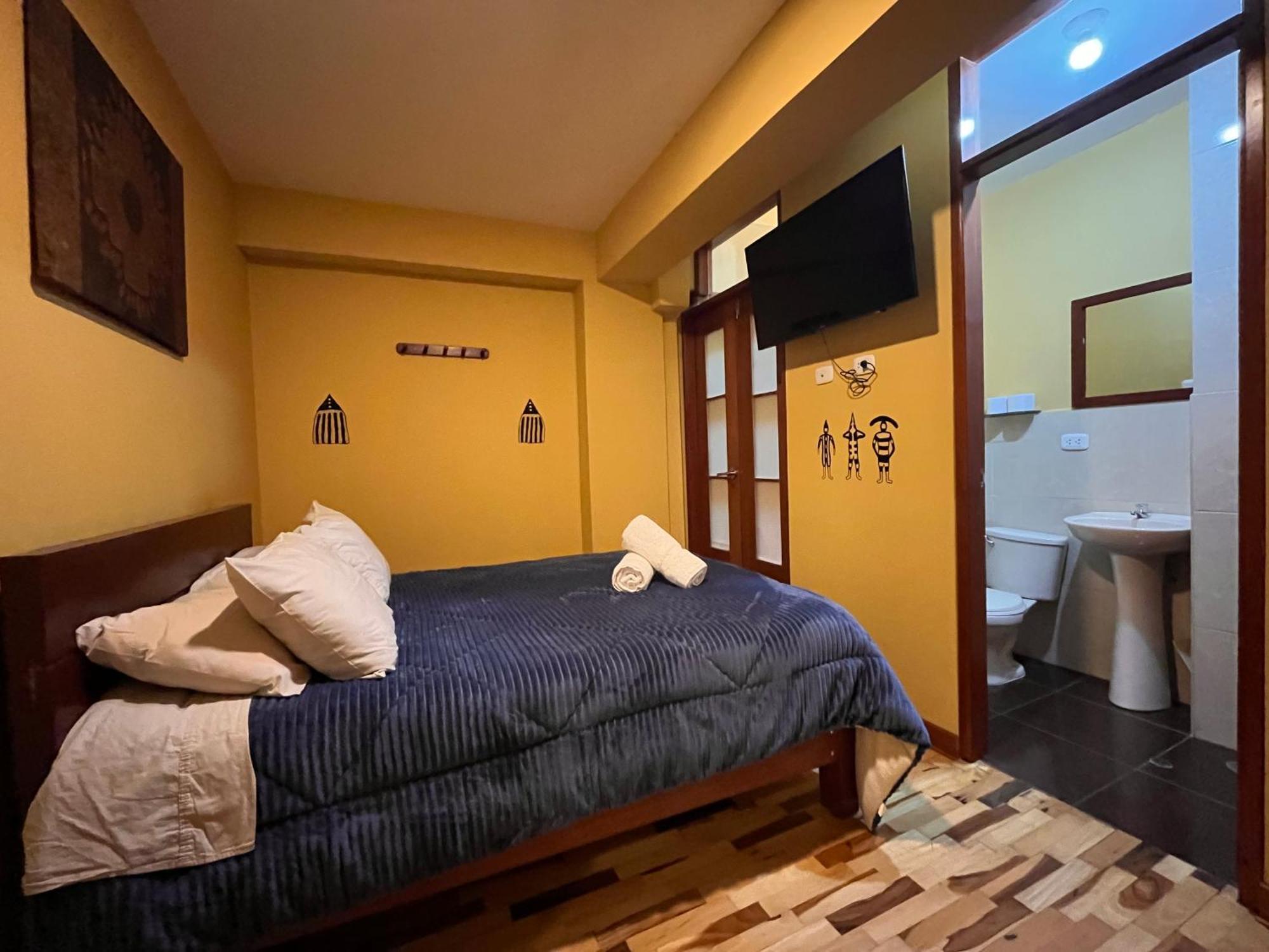 El Parche Rutero Hostel ピサック エクステリア 写真