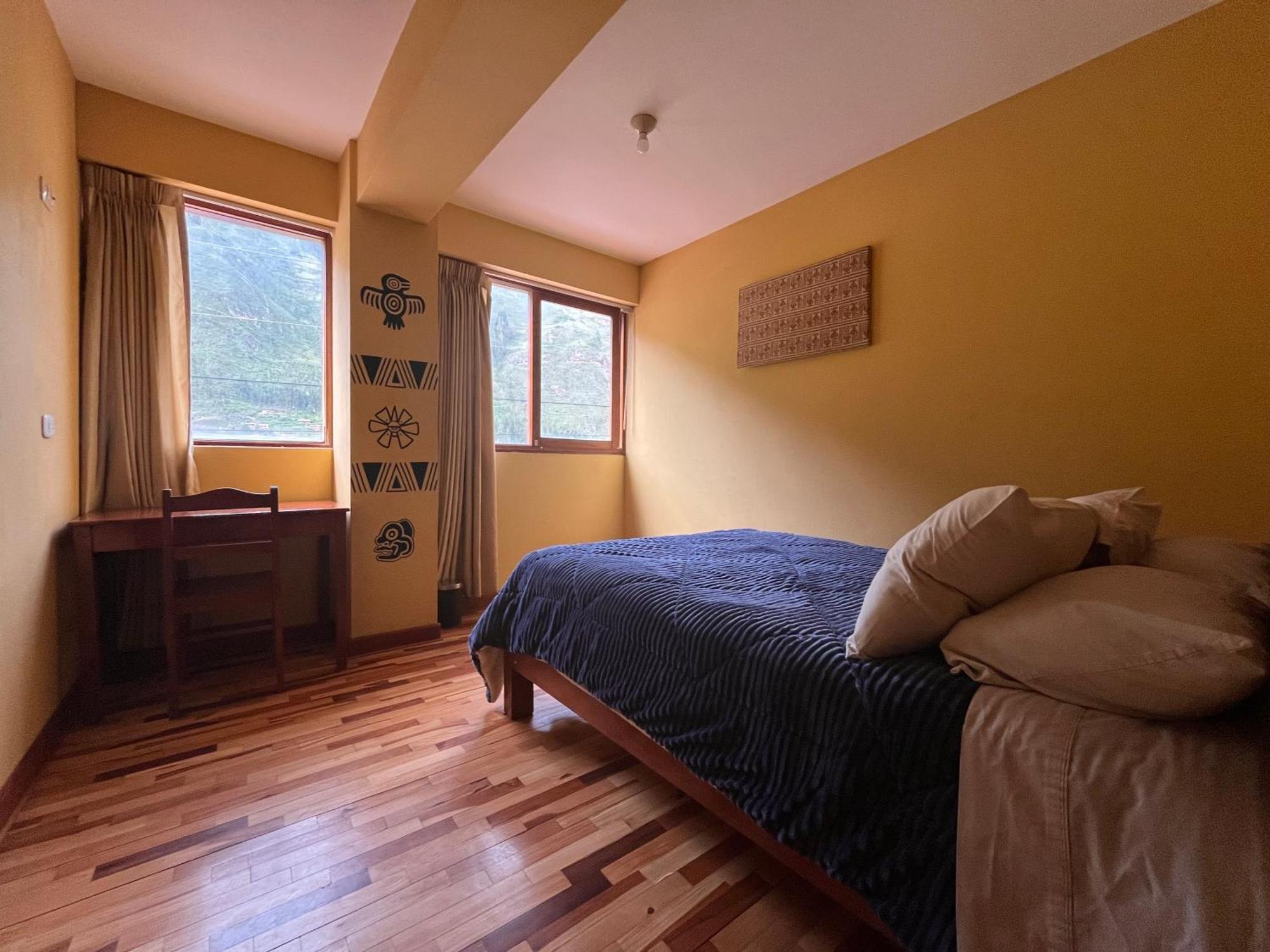 El Parche Rutero Hostel ピサック エクステリア 写真