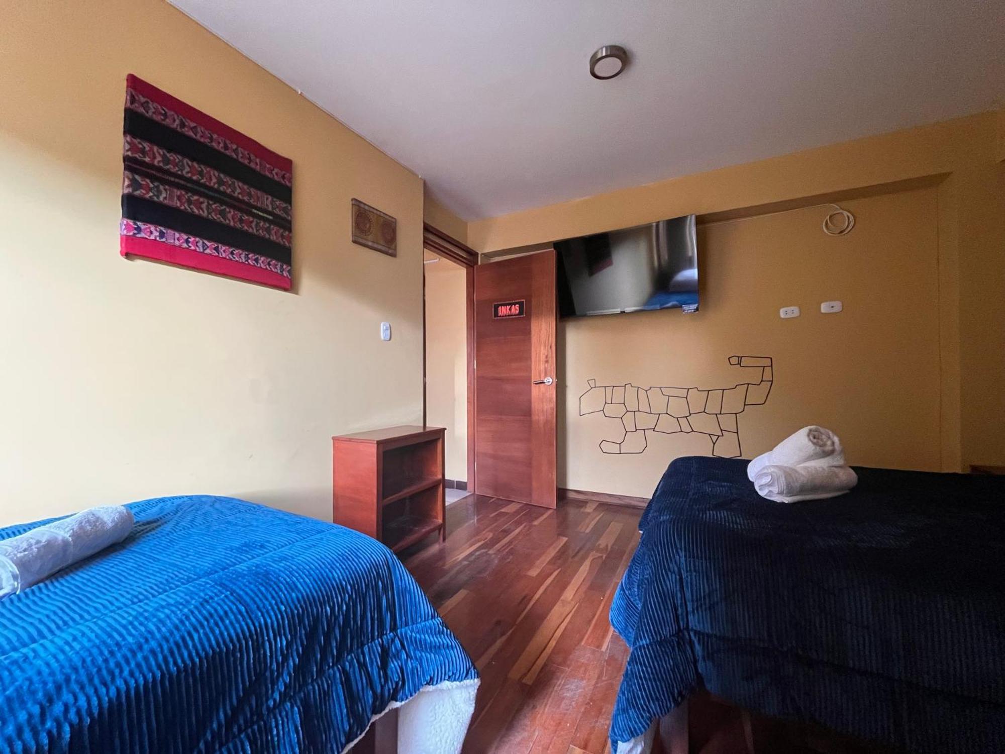 El Parche Rutero Hostel ピサック エクステリア 写真