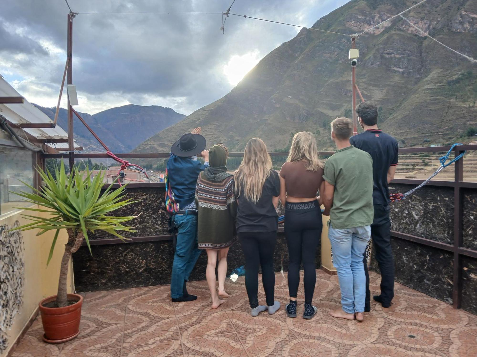 El Parche Rutero Hostel ピサック エクステリア 写真