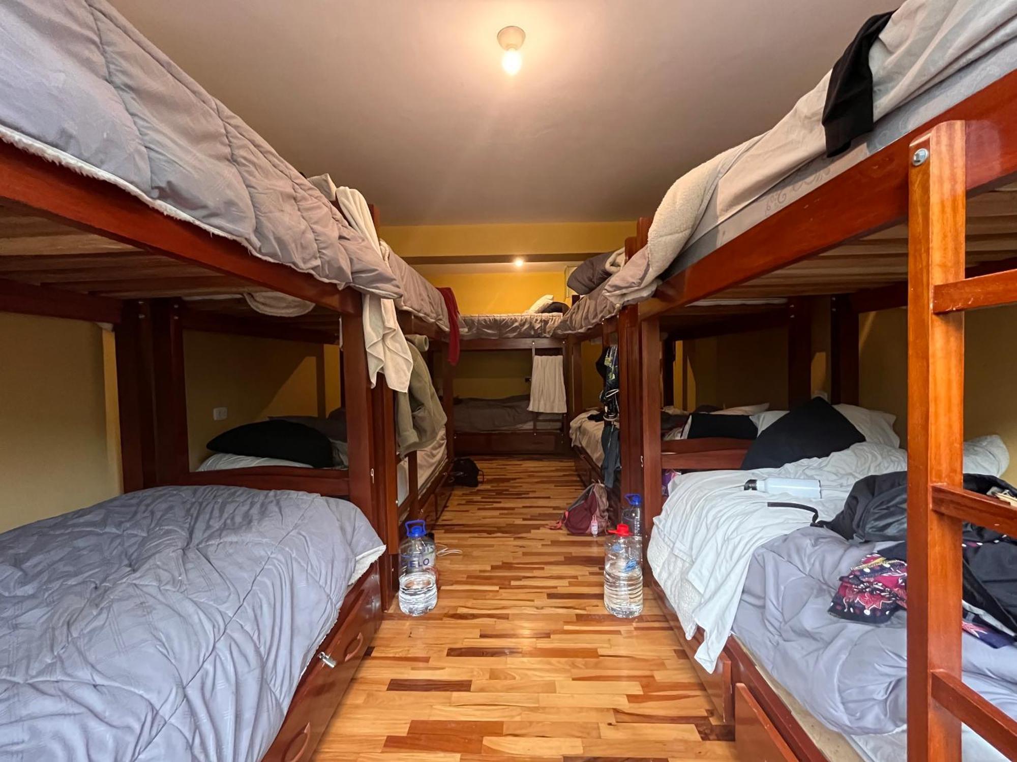 El Parche Rutero Hostel ピサック エクステリア 写真