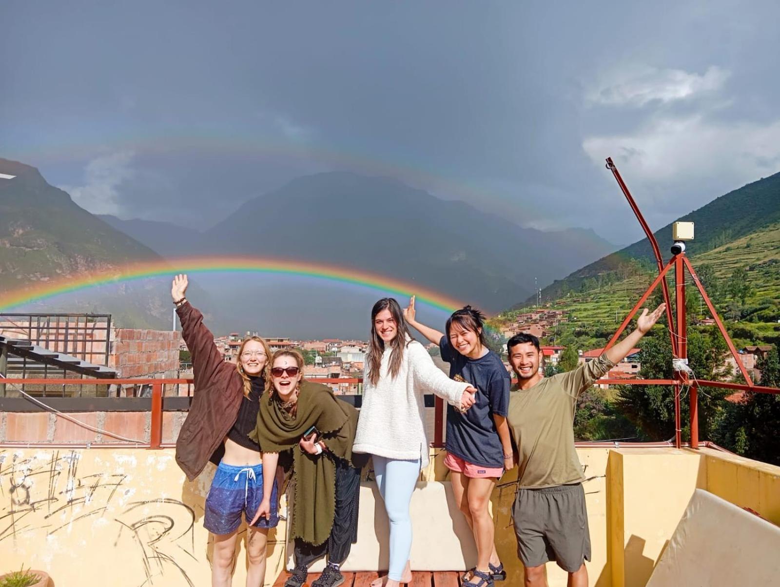 El Parche Rutero Hostel ピサック エクステリア 写真