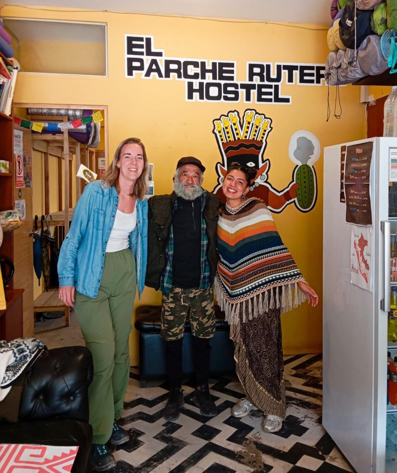 El Parche Rutero Hostel ピサック エクステリア 写真